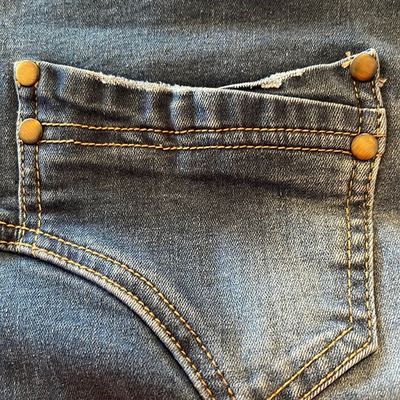 Esteez Women’s Denim Stretch Midi Skirt With Bottom Flare/Detailed StitchSize 10 - Picture 10 of 11